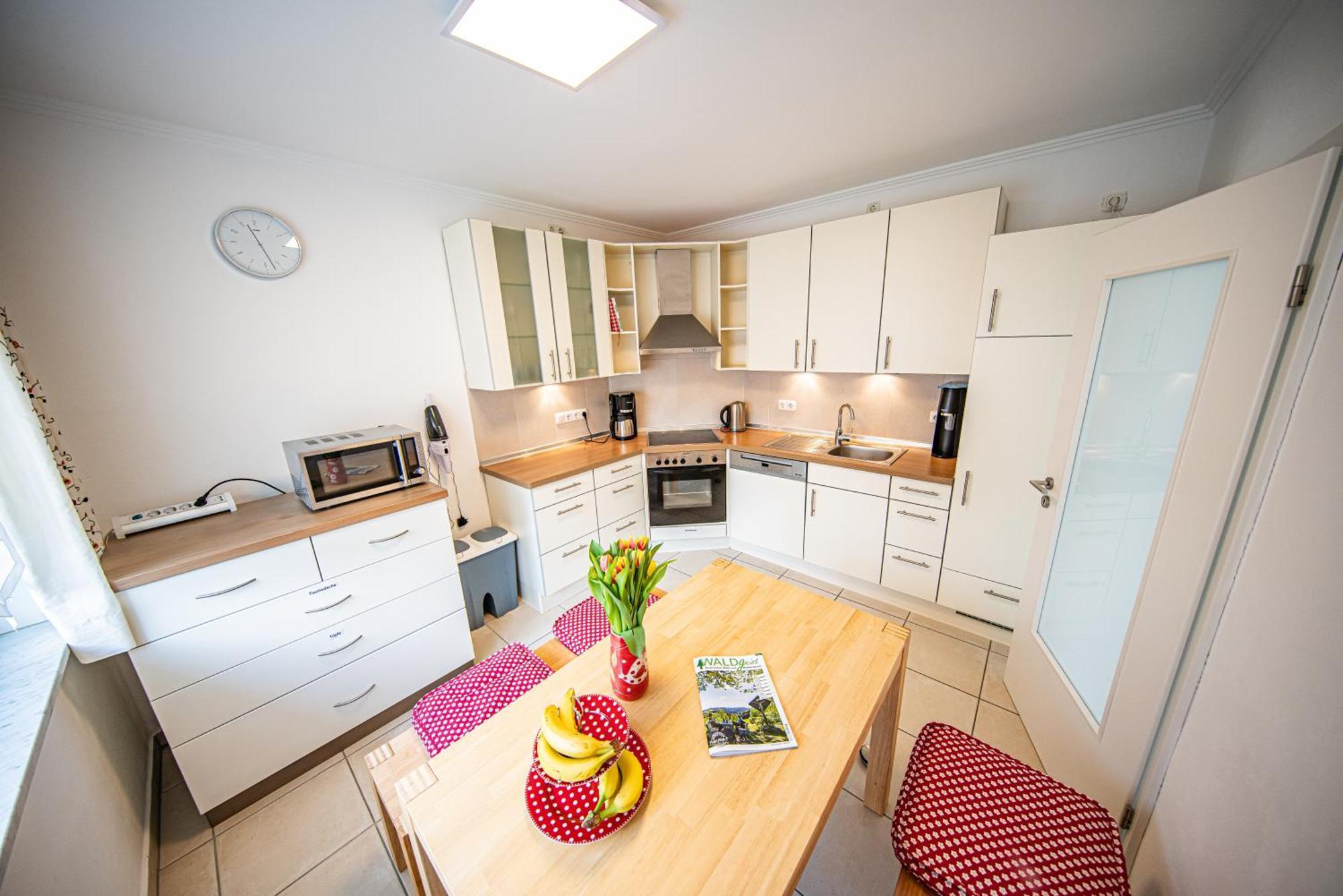 Schoene Ferienwohnung Vor Den Toren Pullman Citys Zwei Aicha vorm Wald 외부 사진